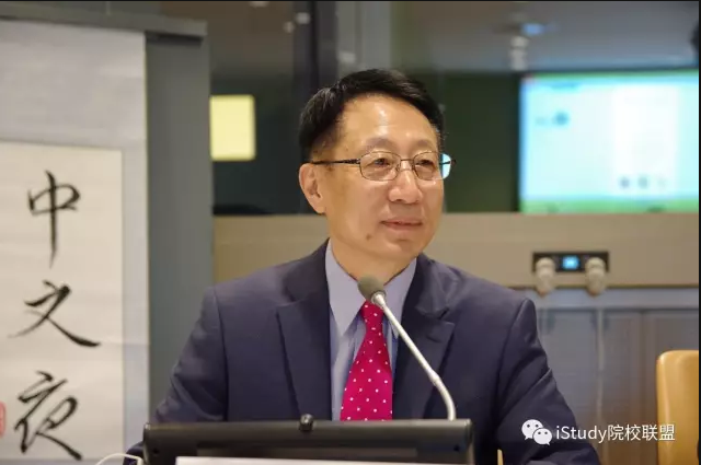 1590647482422390.png 中文之夜2.png